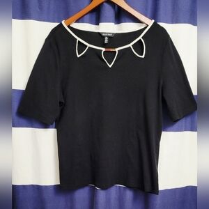 Ellen Tracy Black Knit Top with White Accents | Classic Contrast Trim